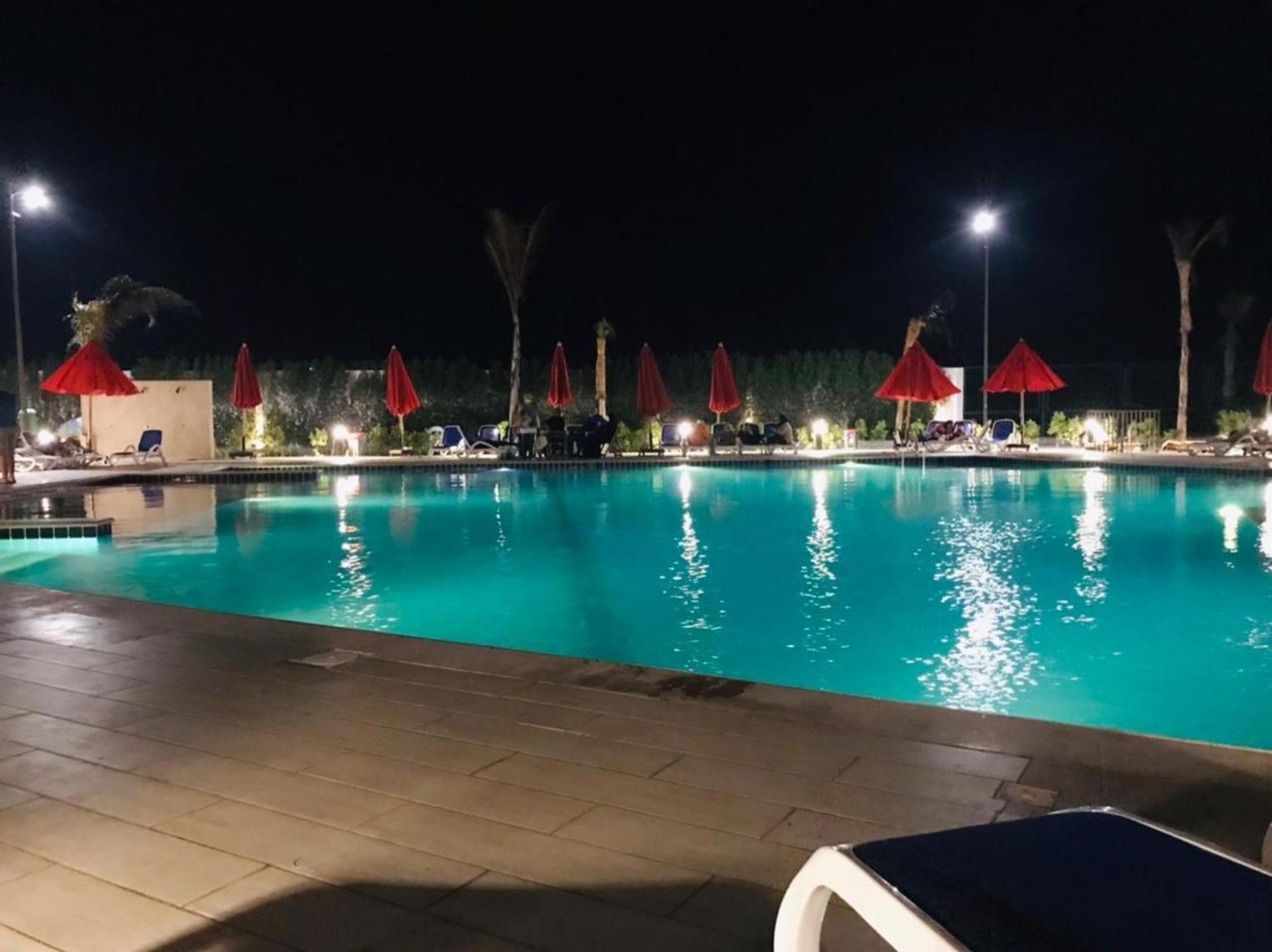Porto Said Tourist Resort Luxury Hotel Apartment No292 'Ezbet Shalabi el-Rudi Exterior photo
